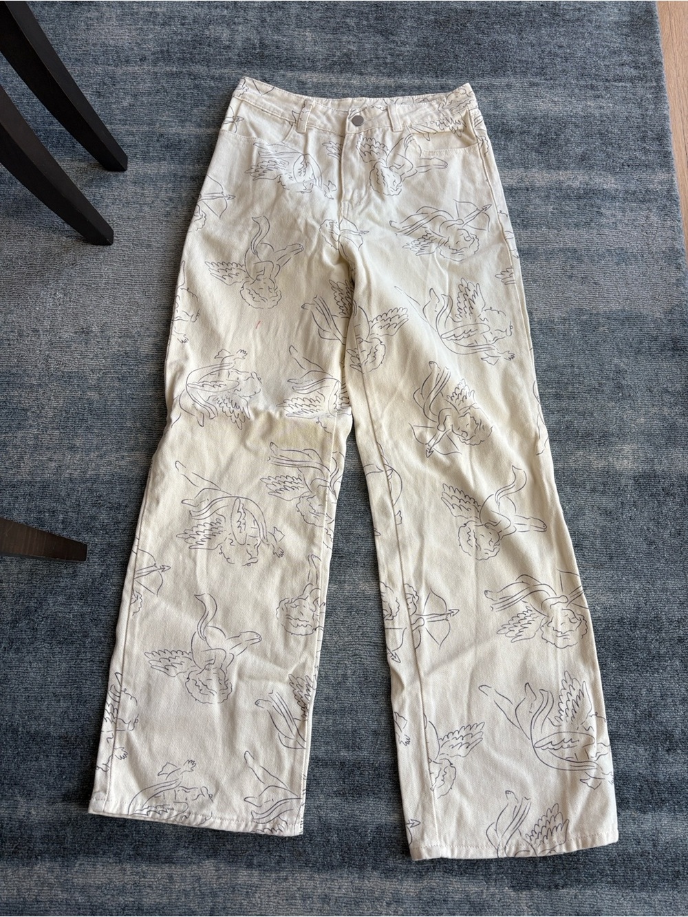 NECTAR CLOTHING Ladies Cream Jeans Size Medium featuring angel pattern.